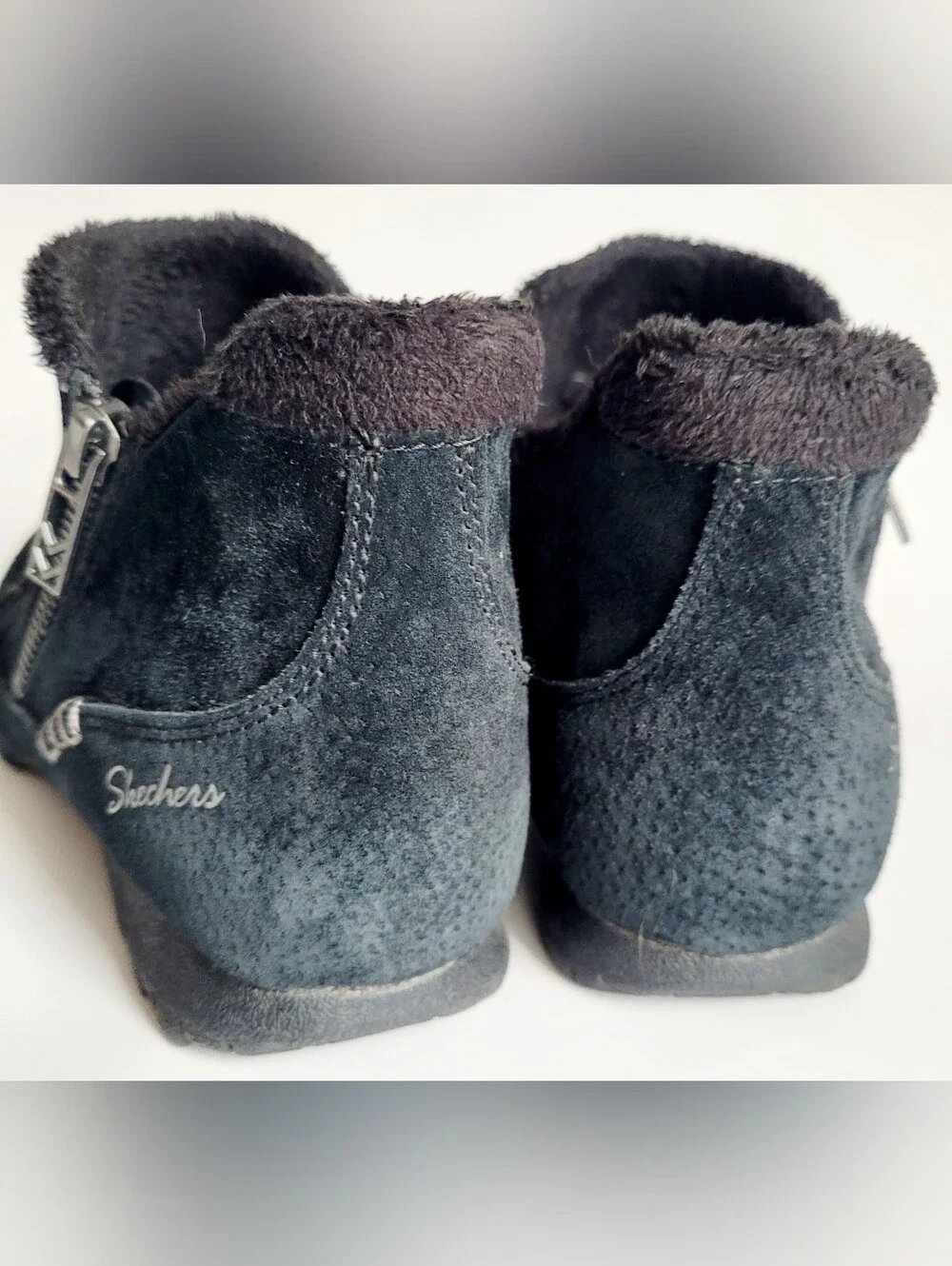 Skechers black suede